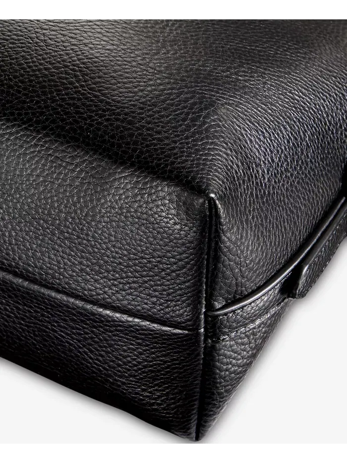 Сумка через плечо Pebble Soft Medium Giani Bernini — изображение 3 из 7, черный