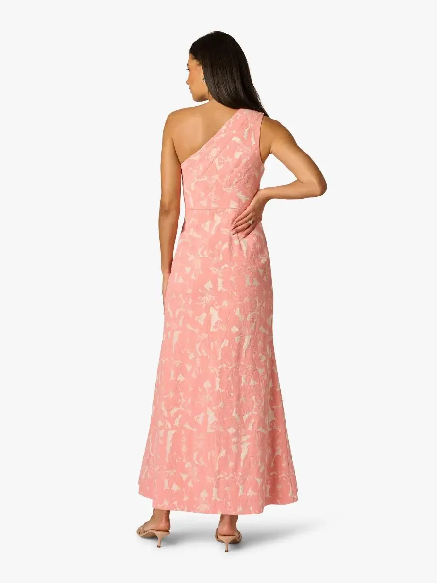 Платье вечернее с одним рукавом, с флористическим жаккардом, модель Petite One-Shoulder Floral — изображение 3 из 4