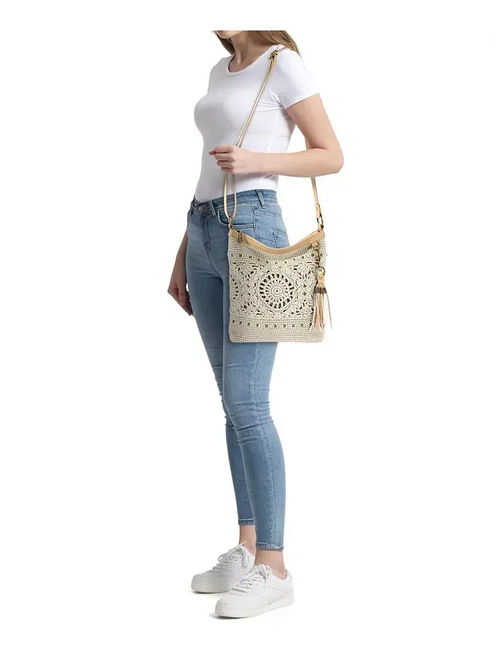 Женская сумка-кроссбоди Lucia Crochet Medium The Sak — изображение 6 из 6, коричневый/бежевый