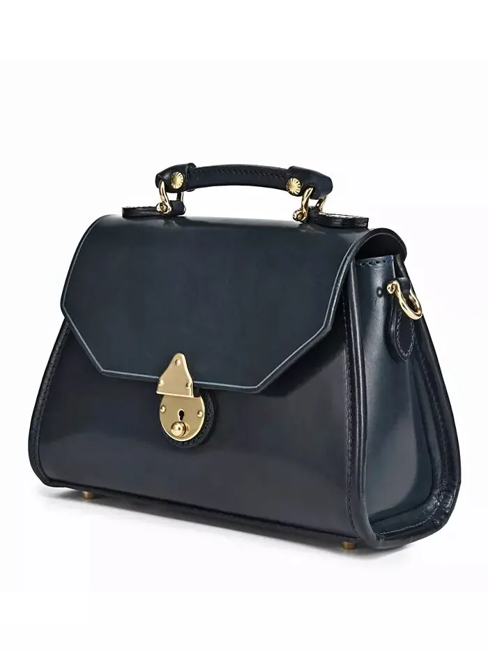 Классическая сумка-портфель Laurel OLD TREND — изображение 7 из 11, карамель