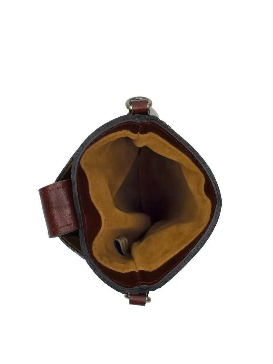 Кроссбоди-сумка Leontine Mini Tooled Leather Crossbody Bag Patricia Nash — изображение 4 из 5, коричневый