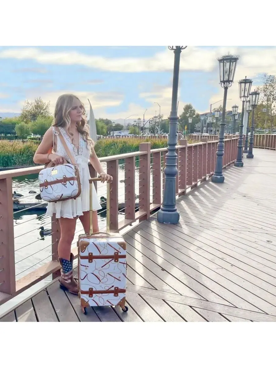 Косметичка в винтажном стиле "Гэтсби" в виде сундука World Traveler — изображение 5 из 8, слоновая кость