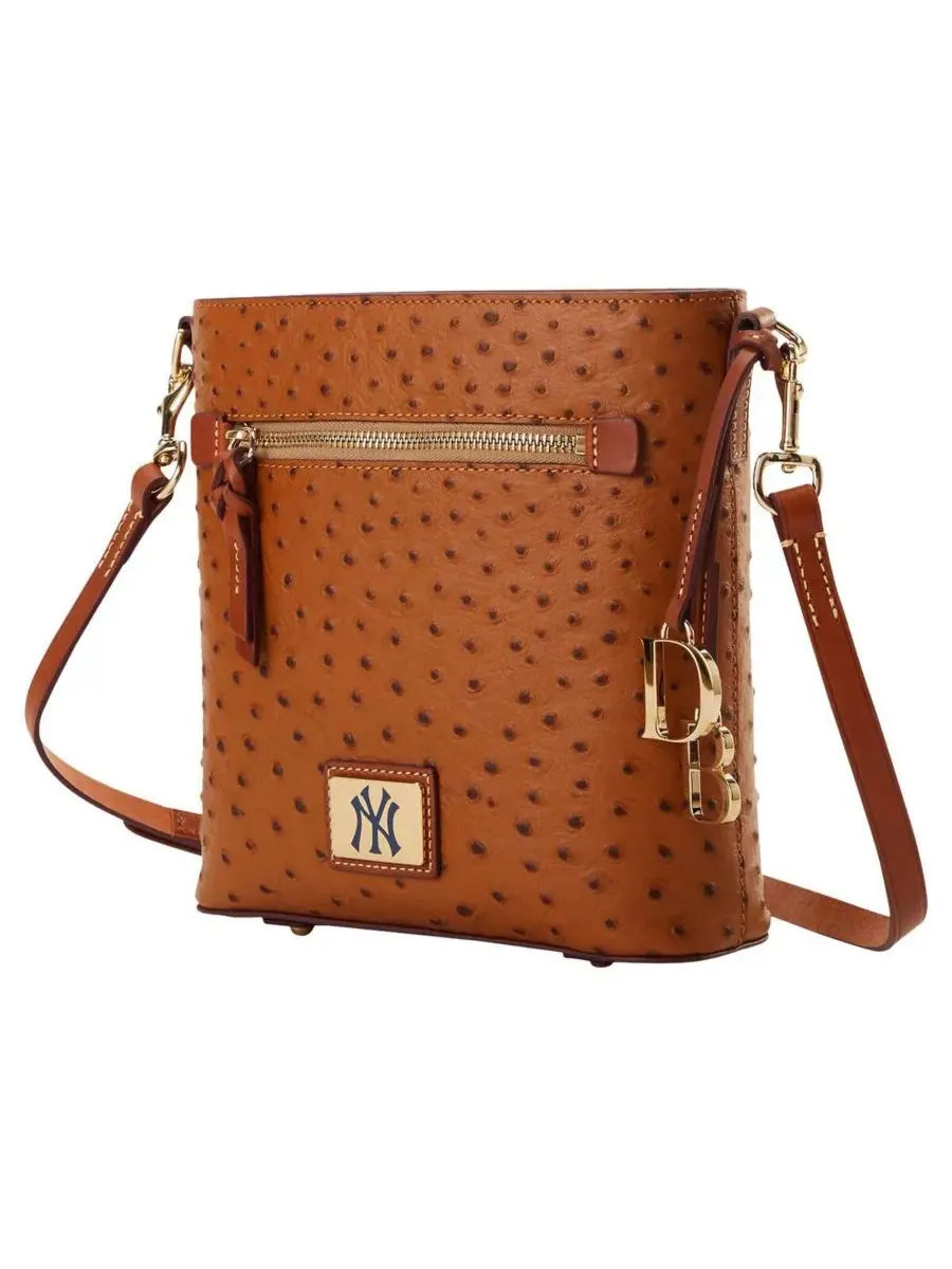 Dooney & Bourke Сумка через плечо на молнии с символикой «Нью-Йорк Янкиз» — 1