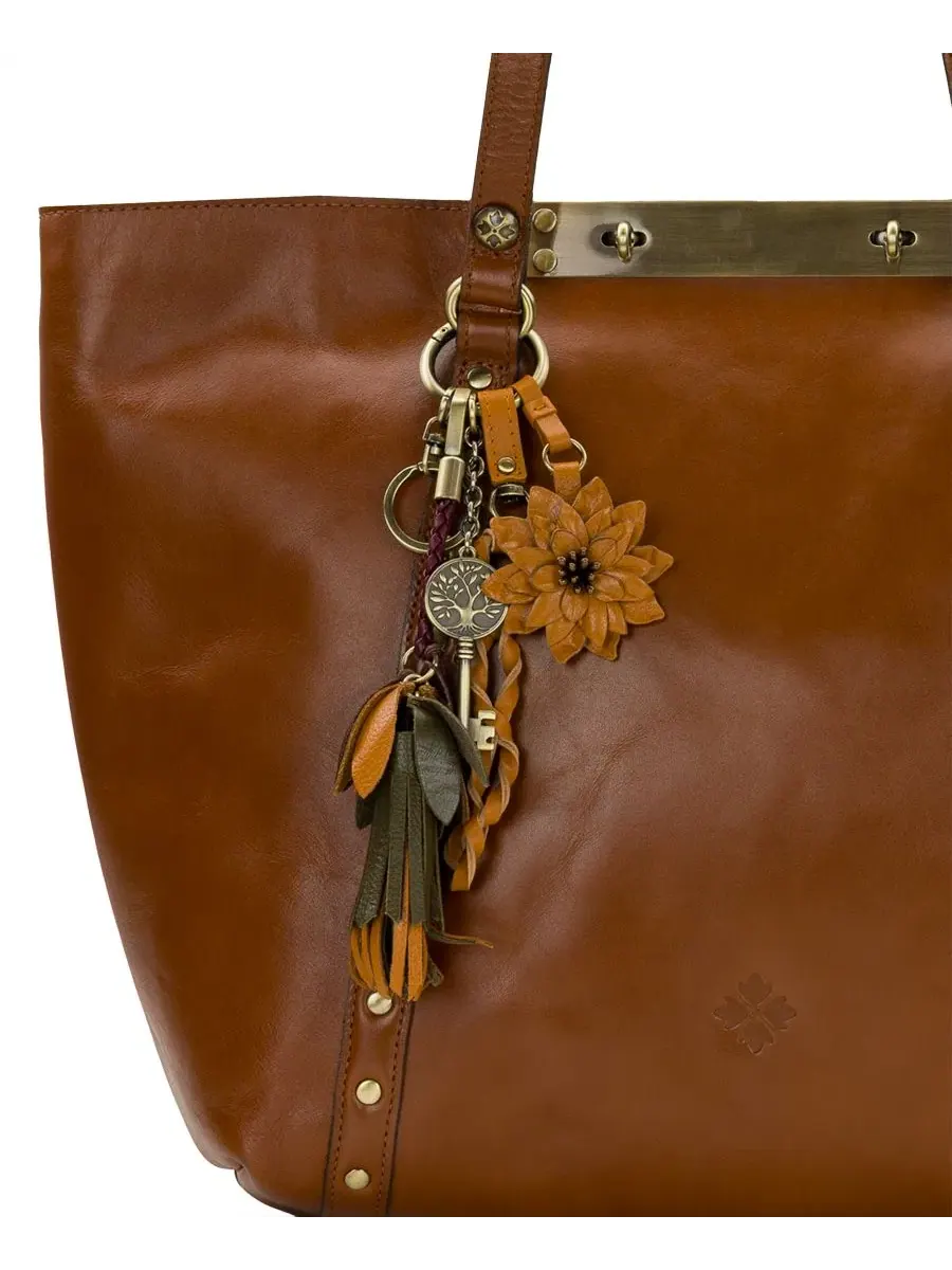 Подвеска для сумки из кожи с декором Nordic Nordic Leather Multi Bag Charm Patricia Nash — изображение 3 из 3, мульти