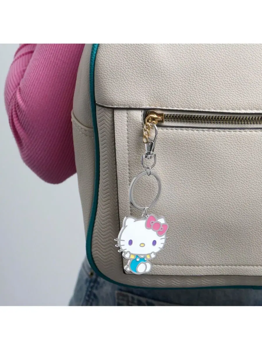 Металлический брелок Sanrio с очаровательным подвеском Hello Kitty — изображение 5 из 5, нет цвета