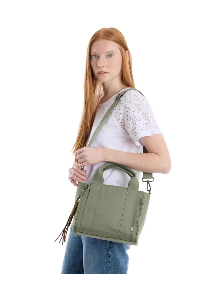 Сумка-шопер мини с бахромой Selma Frayed Mini Tote WILT, Army Sage — изображение 2 из 9