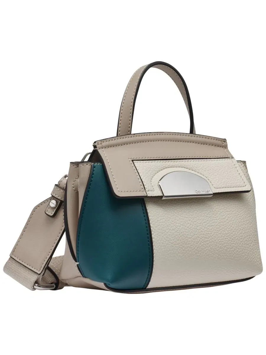 Сумка через плечо мини Arabella Crossbody Calvin Klein, Dune Dark Teal Cherub — изображение 3 из 5