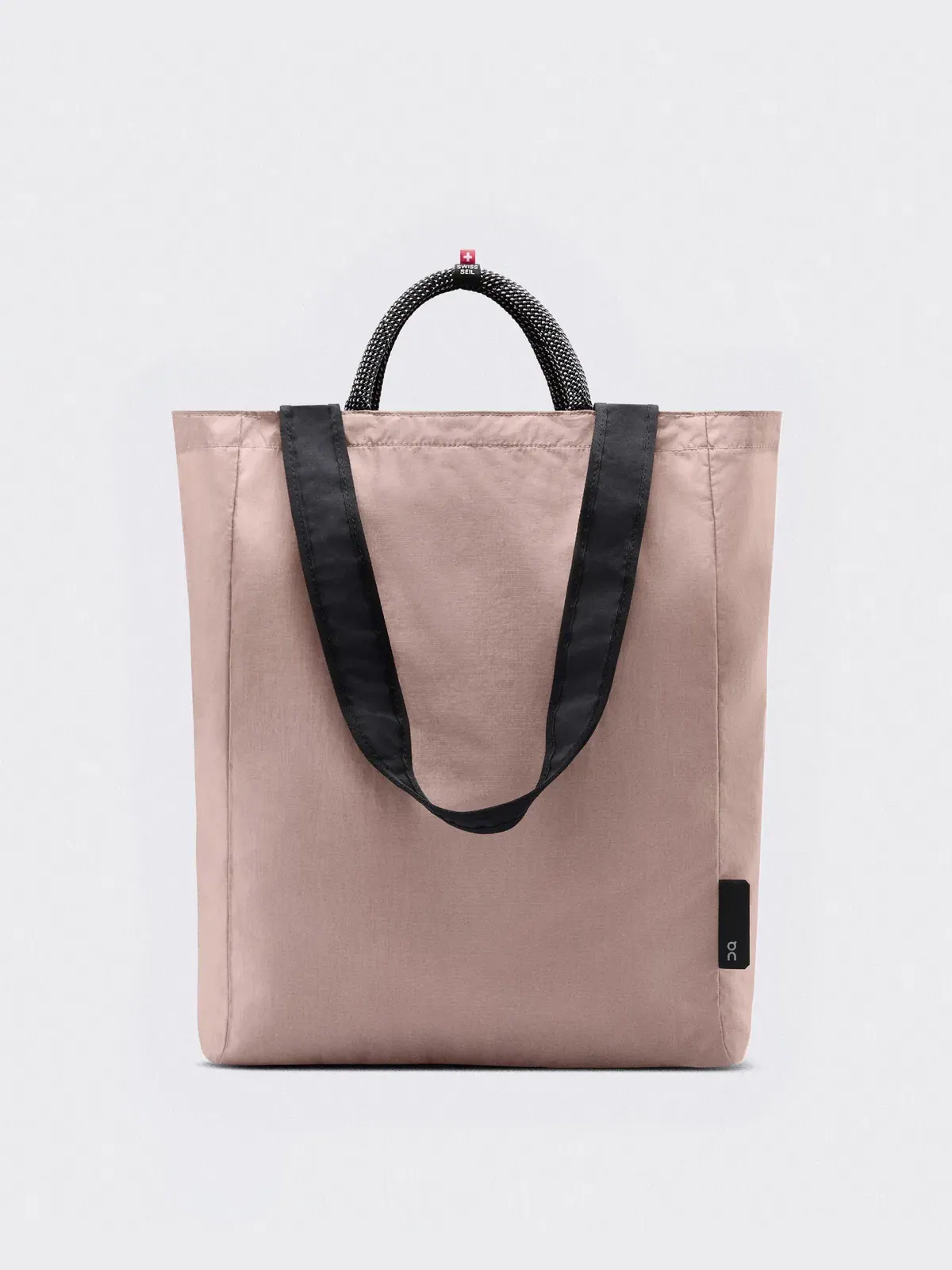 Сумка-шопер 25 л водоотталкивающая с отделением для ноутбука Tote Pack On — изображение 2 из 9, черный