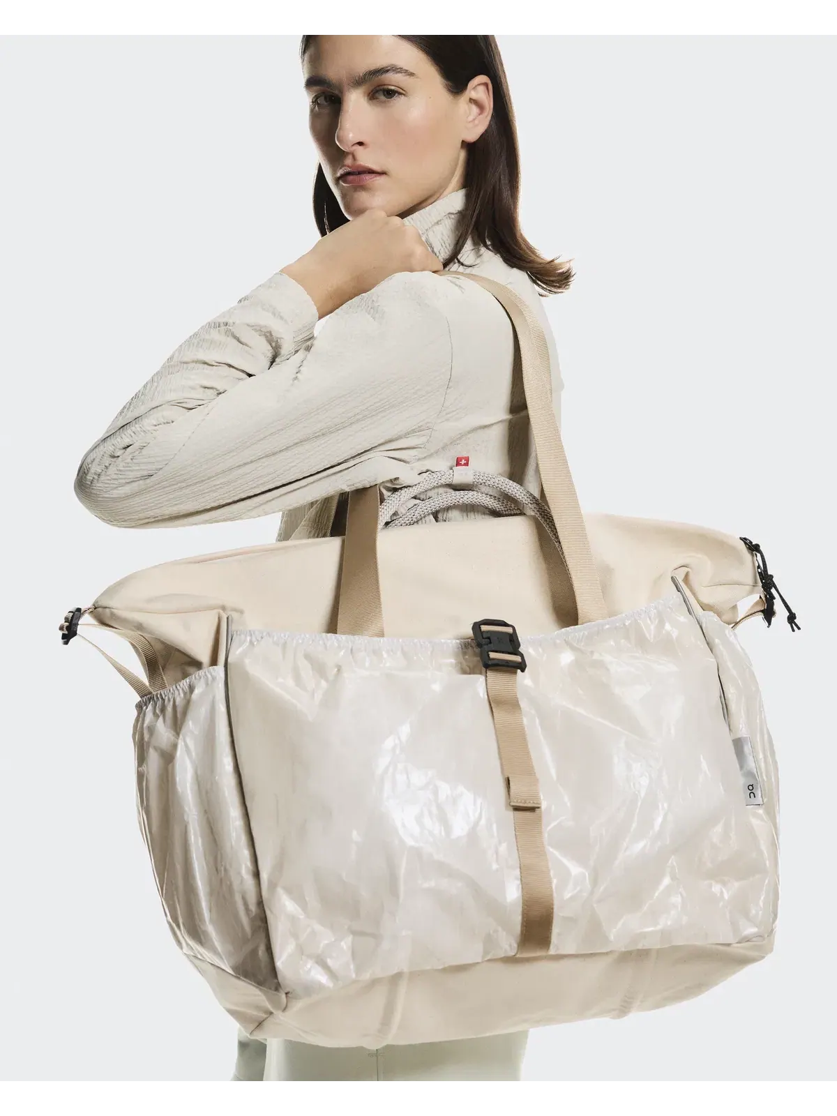 Спортивная сумка 40 л с ремнем Court Pack 40L On — 5