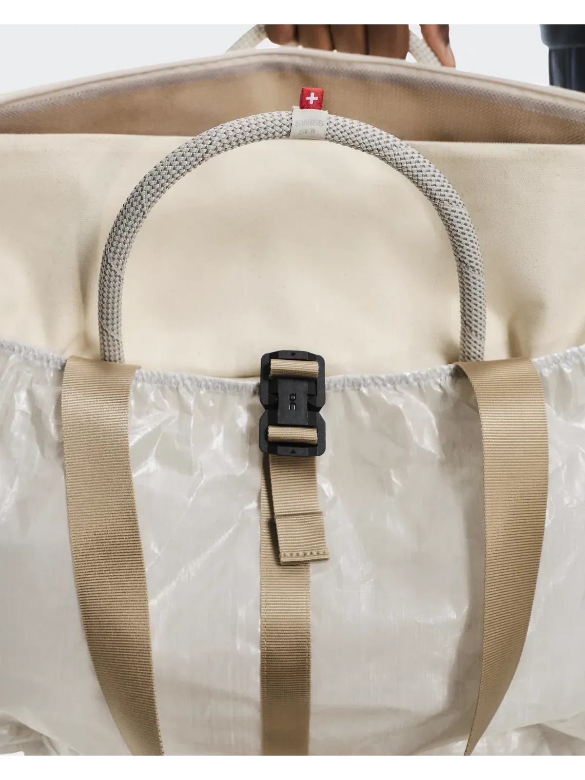 Спортивная сумка 40 л с ремнем Court Pack 40L On — 7