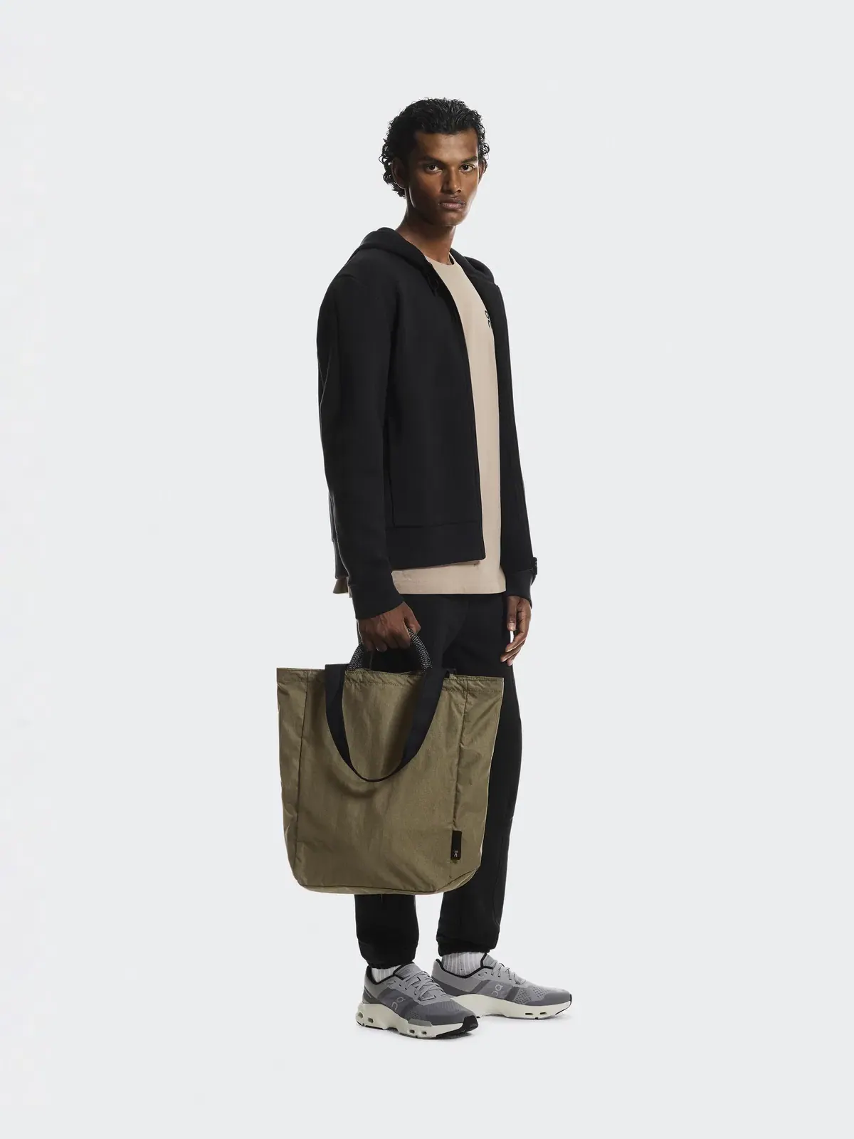 Сумка-шопер 25 л водоотталкивающая Tote Pack On Olive Black — изображение 5 из 9, оливковый/черный