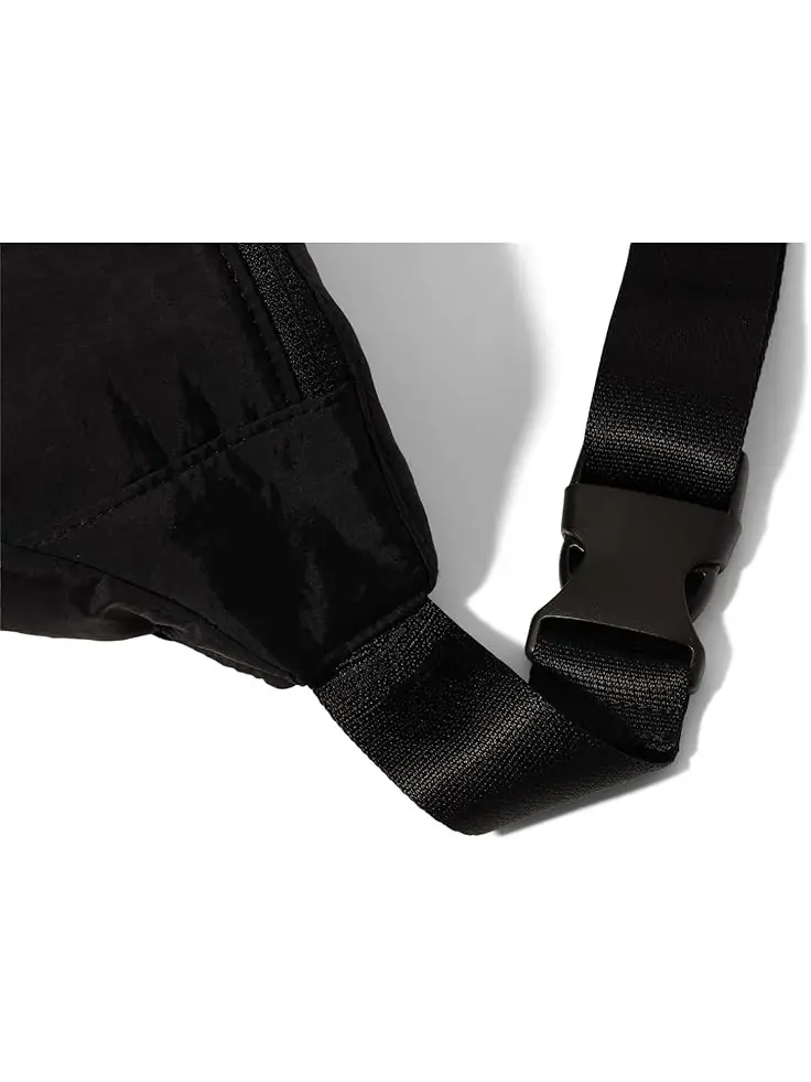 Женская поясная сумка Swift Belt Bag Sling Baggallini — изображение 4 из 5, черный