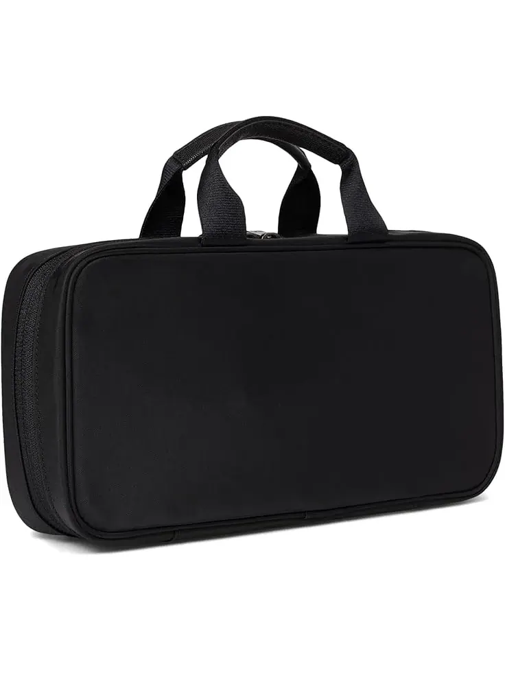 Косметичка Tumi Madeline, женская, маленькая — изображение 2 из 6, черный