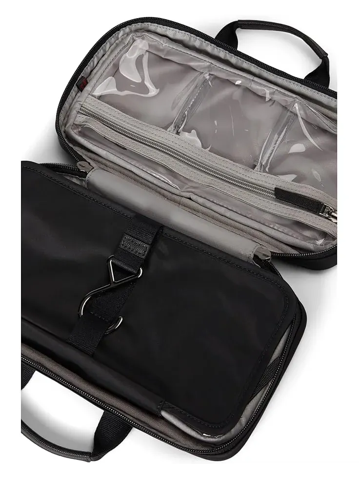 Косметичка Tumi Madeline, женская, маленькая — изображение 3 из 6, черный