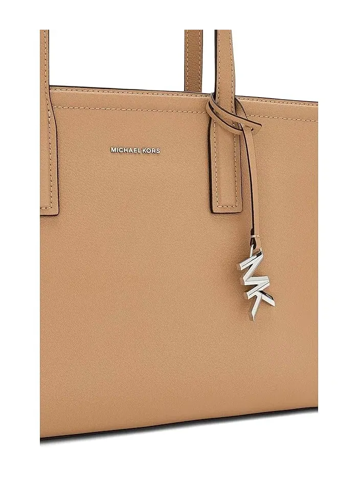 Сумка тоут Laila Medium MICHAEL Michael Kors — изображение 4 из 5, арахисовый