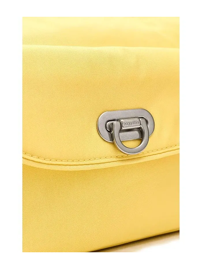 Сумка-кроссбоди Baggallini Coastal Flip Lock Half Moon — изображение 4 из 5, желтый