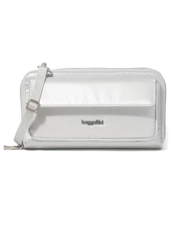 Кошелек-кроссбоди с RFID Silver Metallic, Baggallini — изображение 1 из 5, серебристый металлик