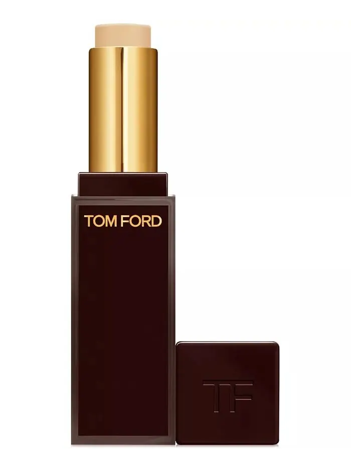 Мягкий матовый консилер Traceless Tom Ford — изображение 1 из 4