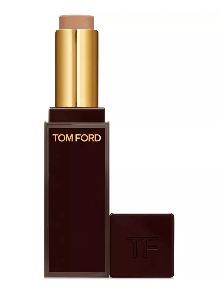 Мягкий матовый консилер Traceless Tom Ford — изображение 1 из 4