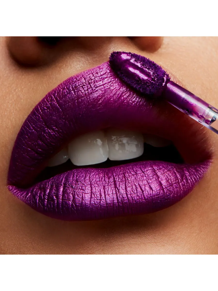 Жидкая матовая помада Retro Matte Liquid Lipcolor Metallics Lipstick MAC, цвет atomized — изображение 3 из 6