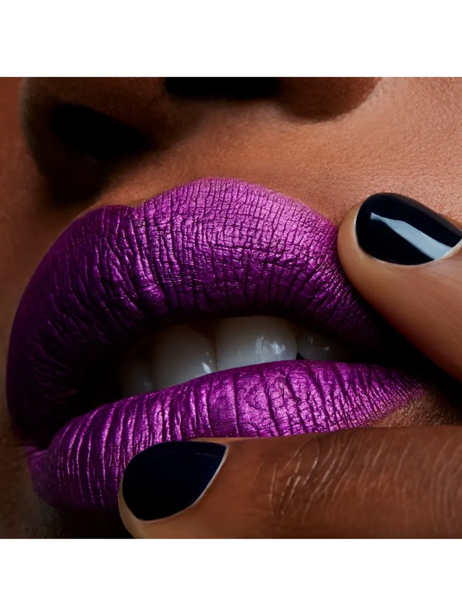 Жидкая матовая помада Retro Matte Liquid Lipcolor Metallics Lipstick MAC, цвет atomized — изображение 4 из 6
