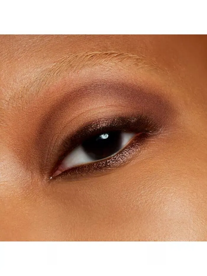 Матовые тени для век Mac, цвет Samoa Silk — изображение 4 из 6