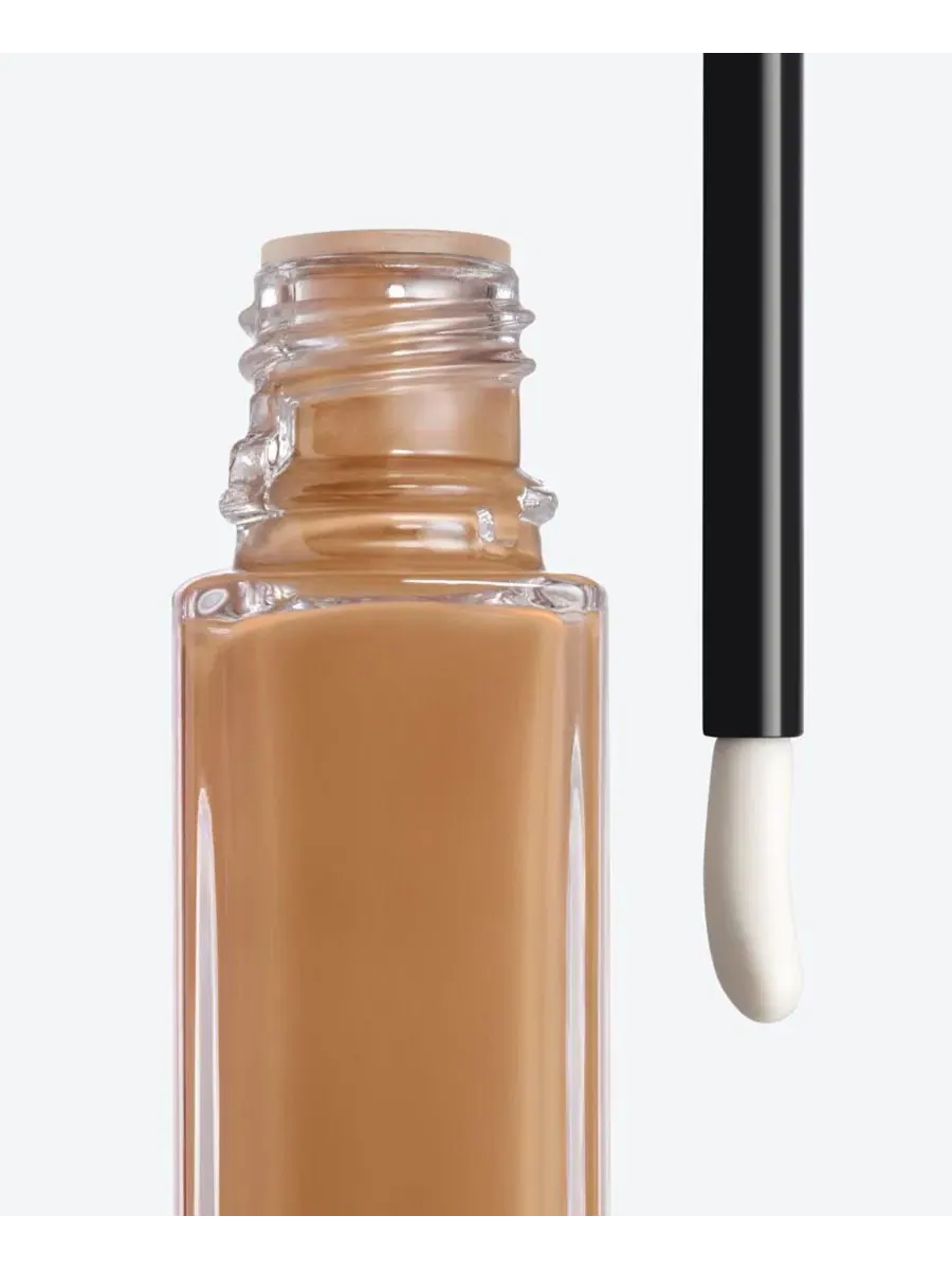 Les Beiges Natural Healthy Glow Сыворотка-консилер Chanel — изображение 3 из 9