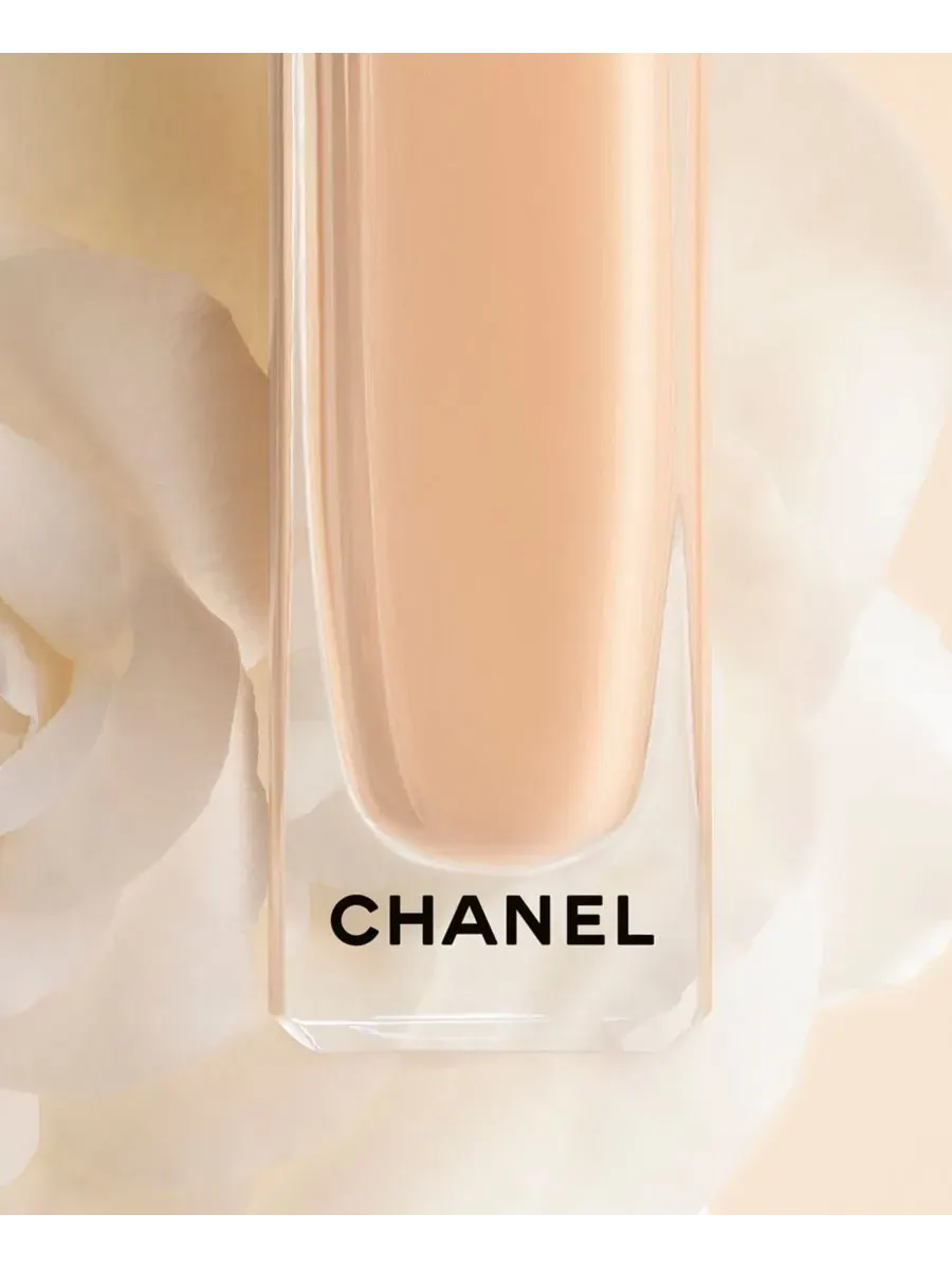 Les Beiges Natural Healthy Glow Сыворотка-консилер Chanel — изображение 7 из 9