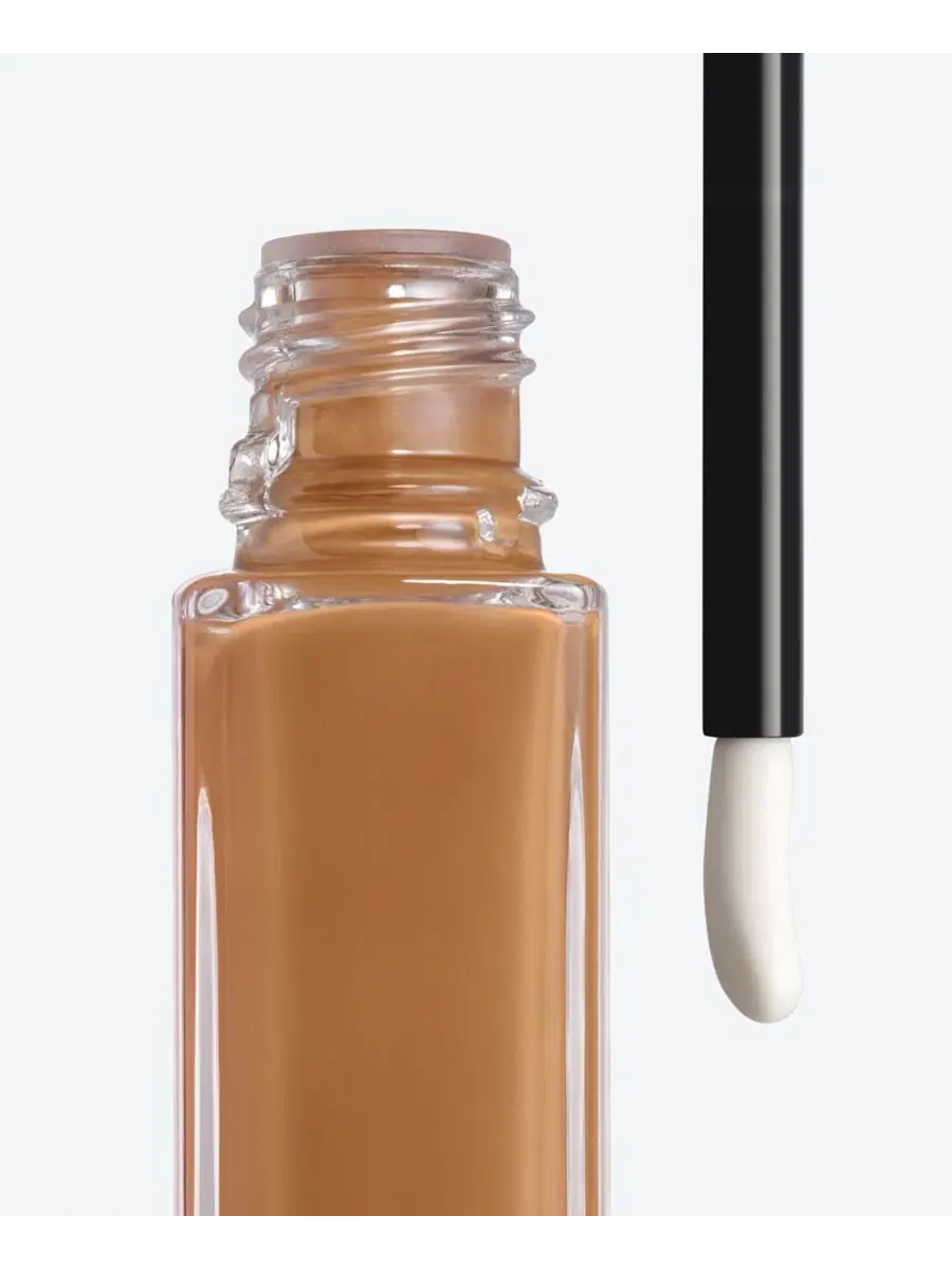 Les Beiges Natural Healthy Glow Сыворотка-консилер Chanel — изображение 3 из 9