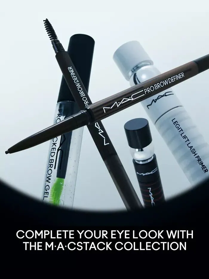 Карандаш для бровей Pro Brow Definer, кончик 1 мм Mac, цвет Genuine Aubergine — изображение 8 из 11