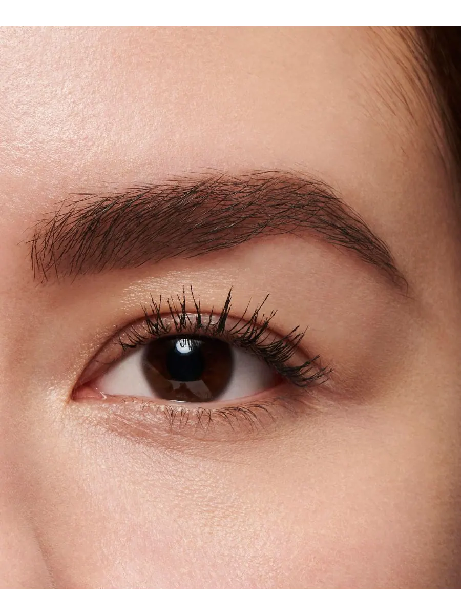 Карандаш для бровей Pro Brow Definer с наконечником 1 мм MAC, цвет stylized — изображение 5 из 10