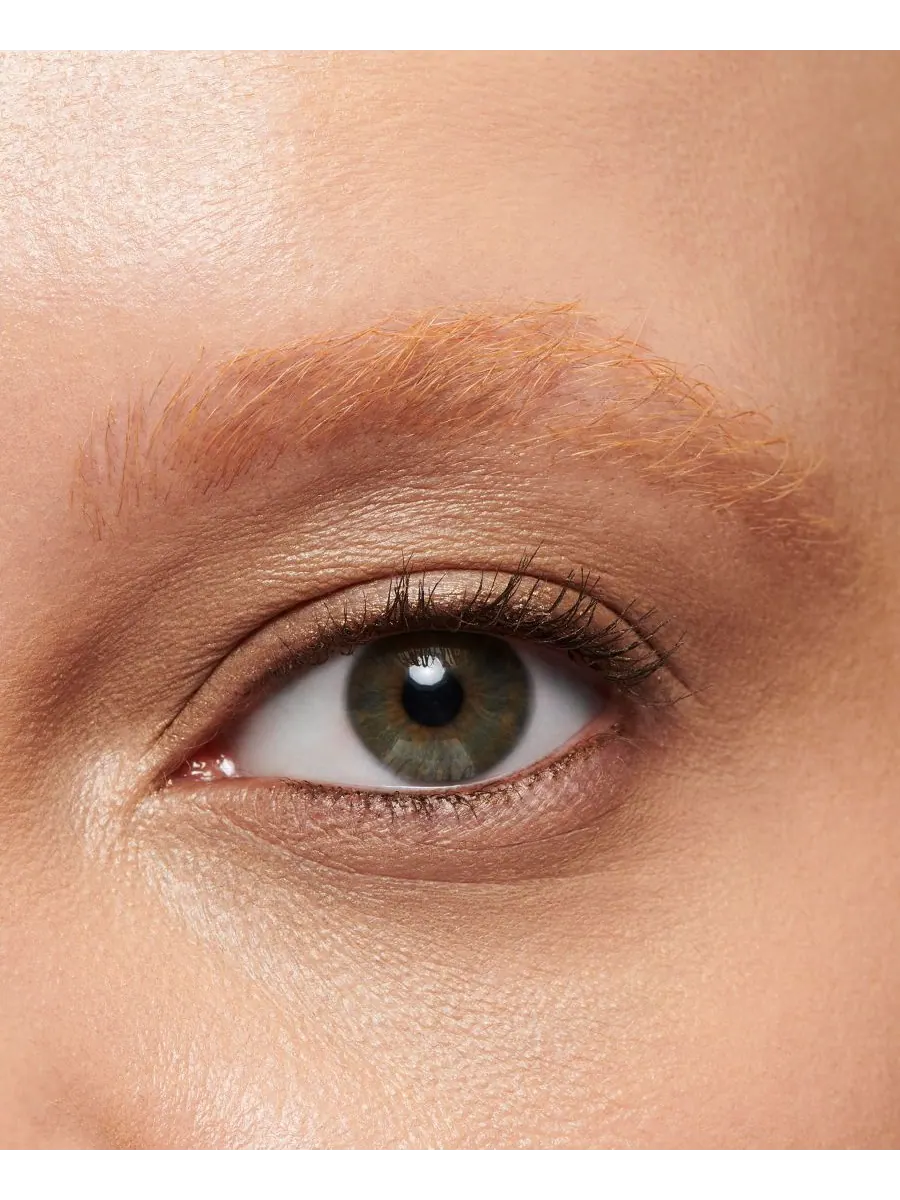 Карандаш для бровей Pro Brow Definer с наконечником 1 мм MAC, цвет strut — изображение 4 из 10