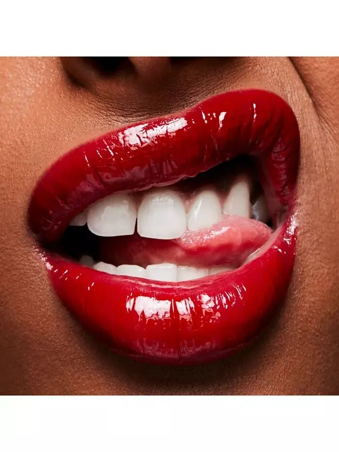 Блеск для губ Lipglass Mac, цвет Ruby Woo — изображение 3 из 6