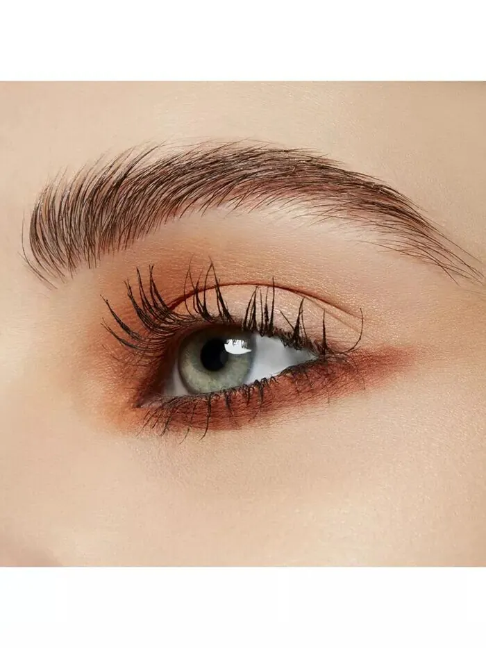 Мягкие матовые тени для век Powder Kiss Mac — изображение 2 из 9
