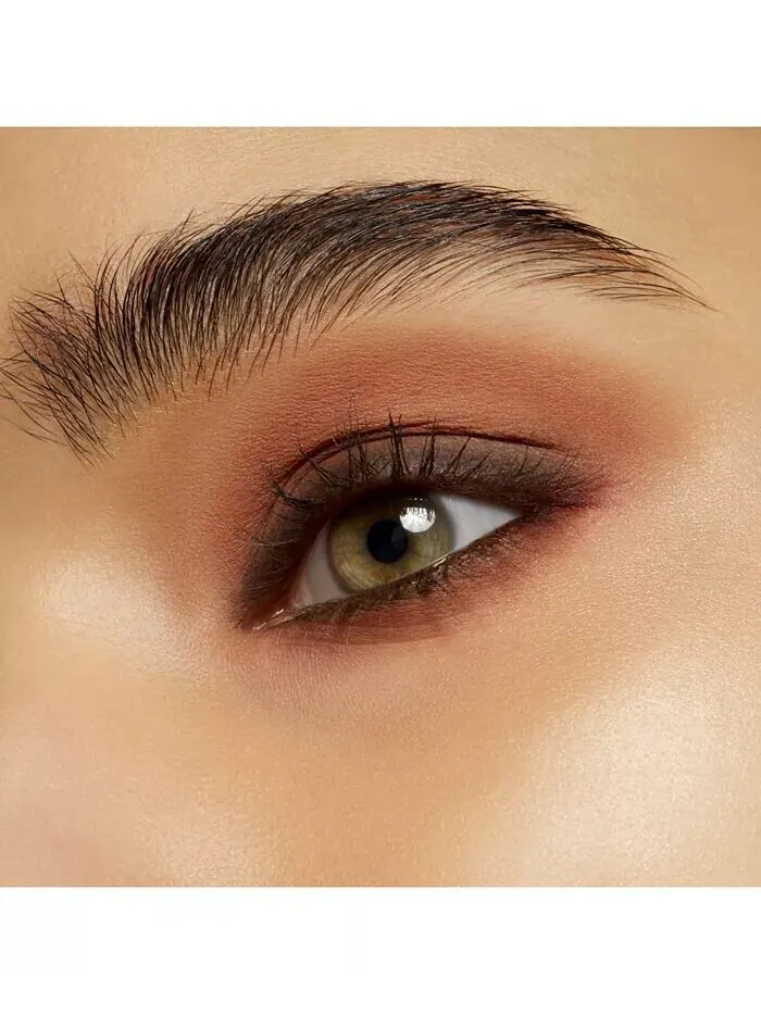 Мягкие матовые тени для век Powder Kiss Mac — изображение 3 из 9