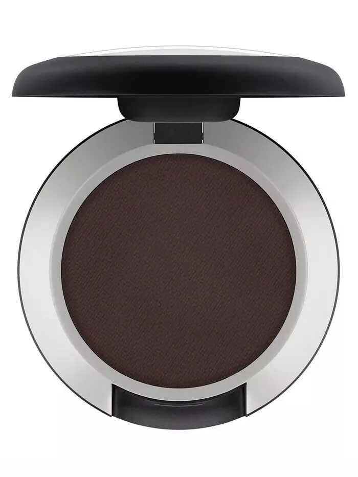 Мягкие матовые тени для век Powder Kiss Mac — изображение 1 из 11