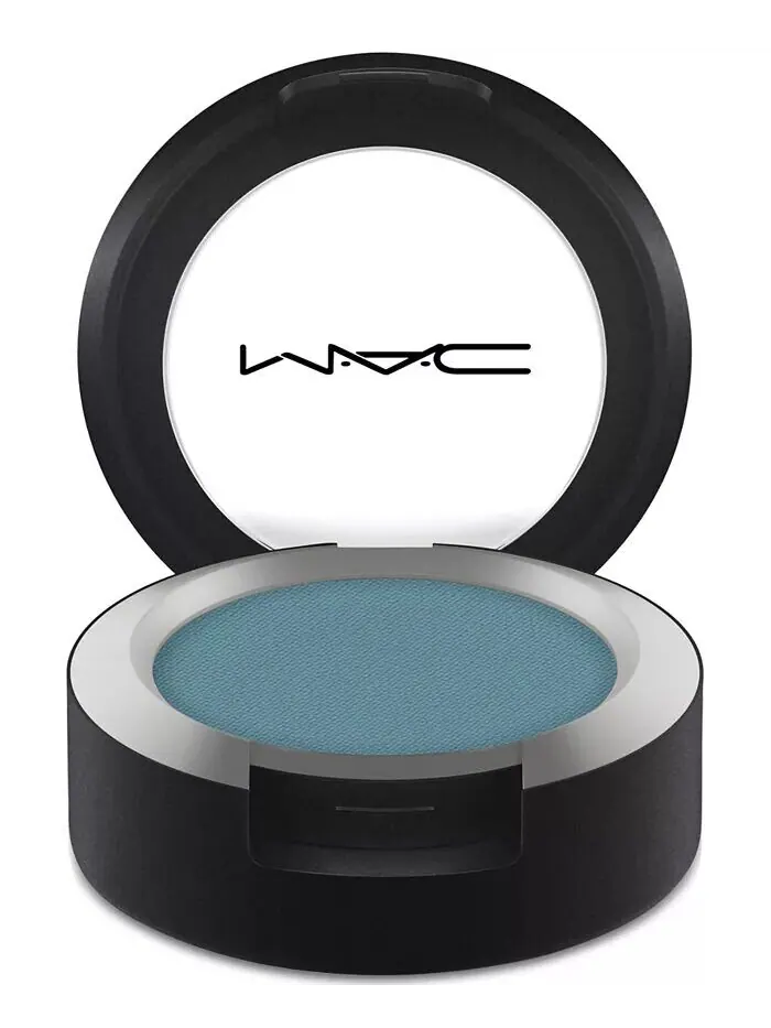 Мягкие матовые тени для век Powder Kiss Mac — изображение 7 из 8