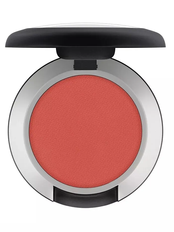 Мягкие матовые тени для век Powder Kiss Mac — изображение 1 из 9