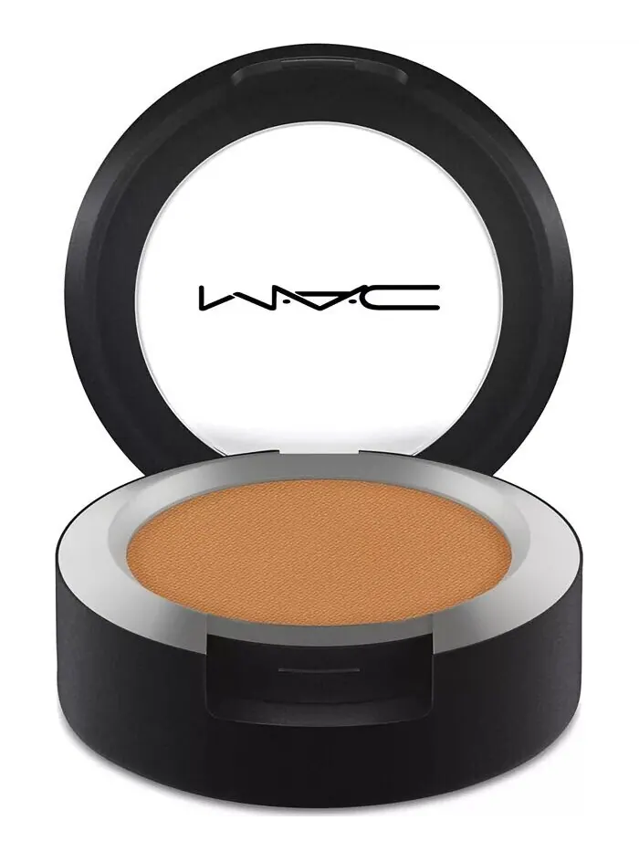 Мягкие матовые тени для век Powder Kiss Mac — изображение 7 из 8