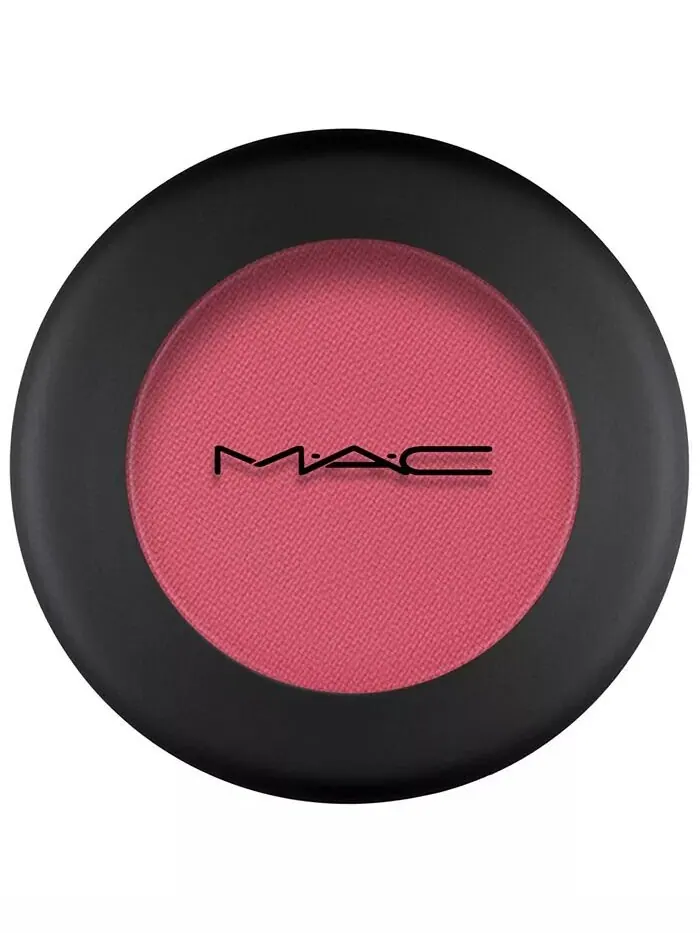 Мягкие матовые тени для век Powder Kiss Mac — изображение 8 из 8
