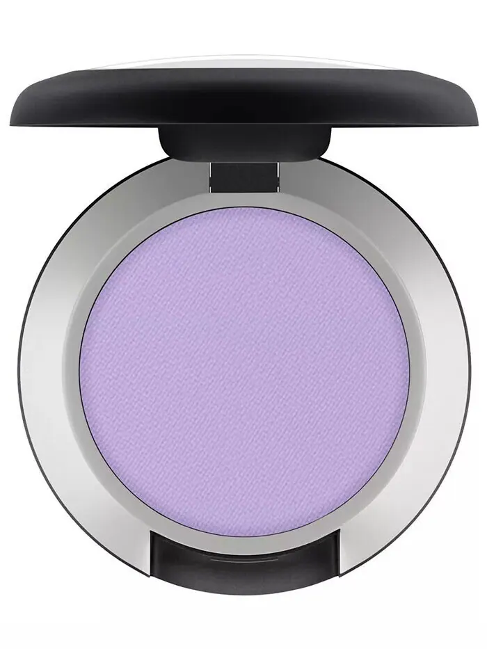Мягкие матовые тени для век Powder Kiss Mac — изображение 1 из 8