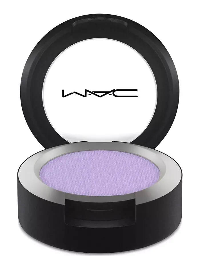 Мягкие матовые тени для век Powder Kiss Mac — изображение 7 из 8