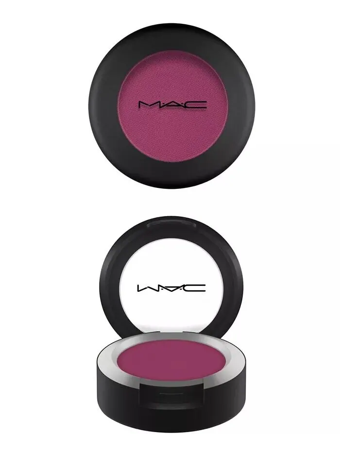 Мягкие матовые тени для век Powder Kiss Mac — изображение 7 из 9