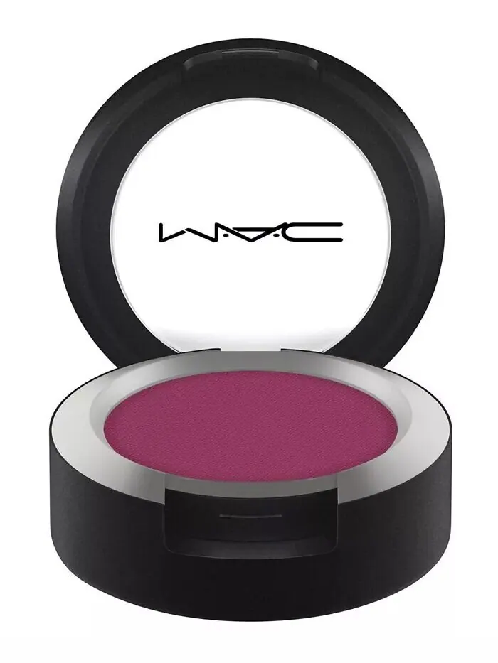 Мягкие матовые тени для век Powder Kiss Mac — изображение 8 из 9
