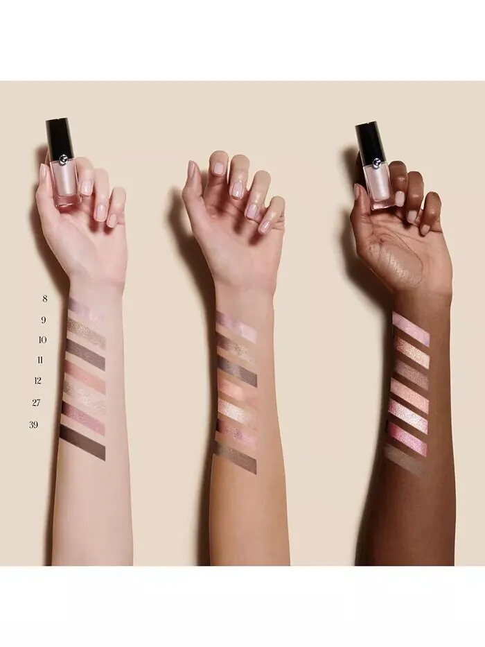 Стойкие жидкие тени для век Eye Tint Giorgio Armani, цвет 12S Shell — изображение 6 из 10
