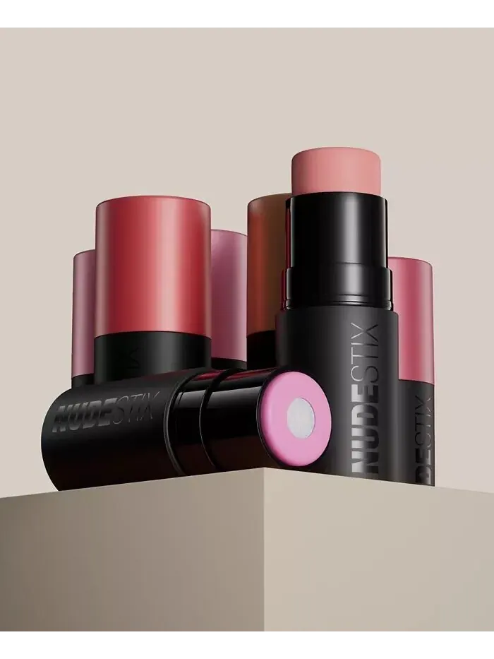 Румяна Nudies Matte + Glow Core по всему лицу, 0,2 унции Nudestix, цвет Magenta Magic (Cool Fuchsia — изображение 3 из 10