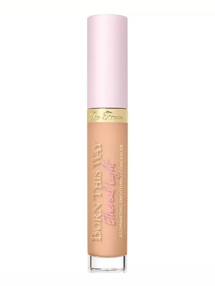 Born This Way Ethereal Light Осветляющий разглаживающий консилер Too Faced