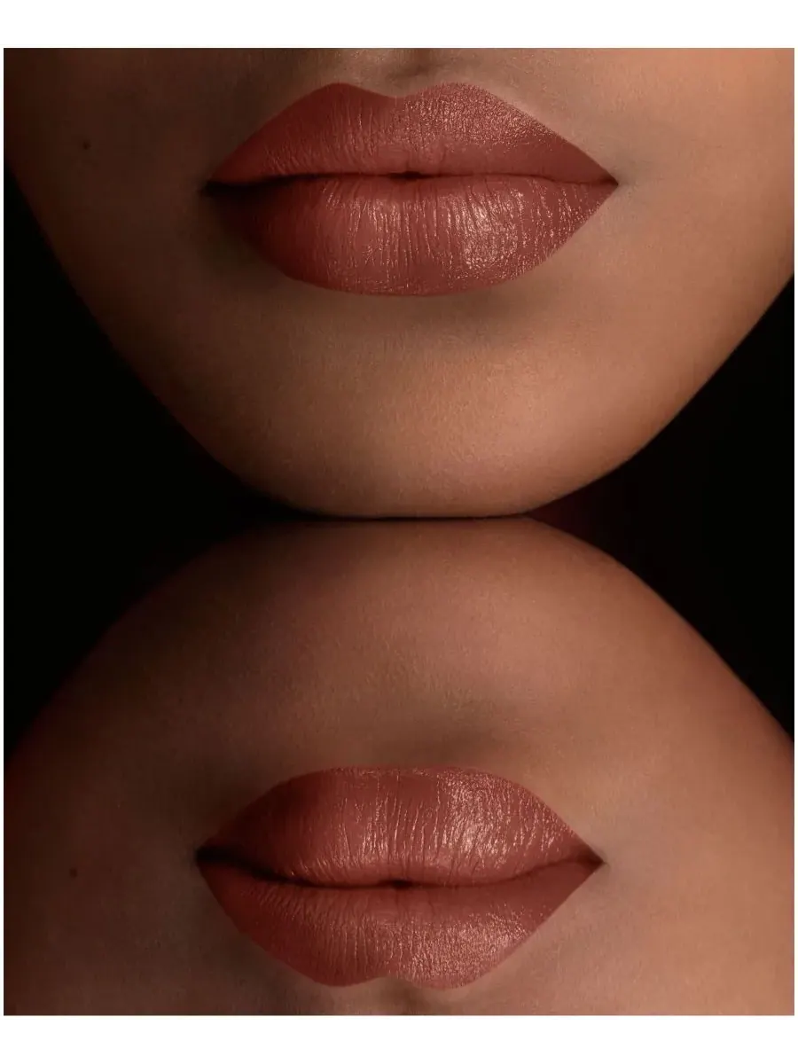 Помада Kisses Satin Lipstick, 0,11 унции Burberry, earthy розовыйwood — изображение 3 из 4