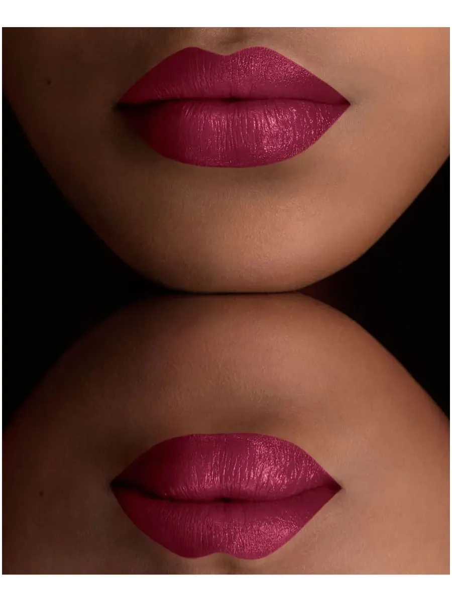 Помада Kisses Satin Lipstick, 0,11 унции Burberry — изображение 3 из 4