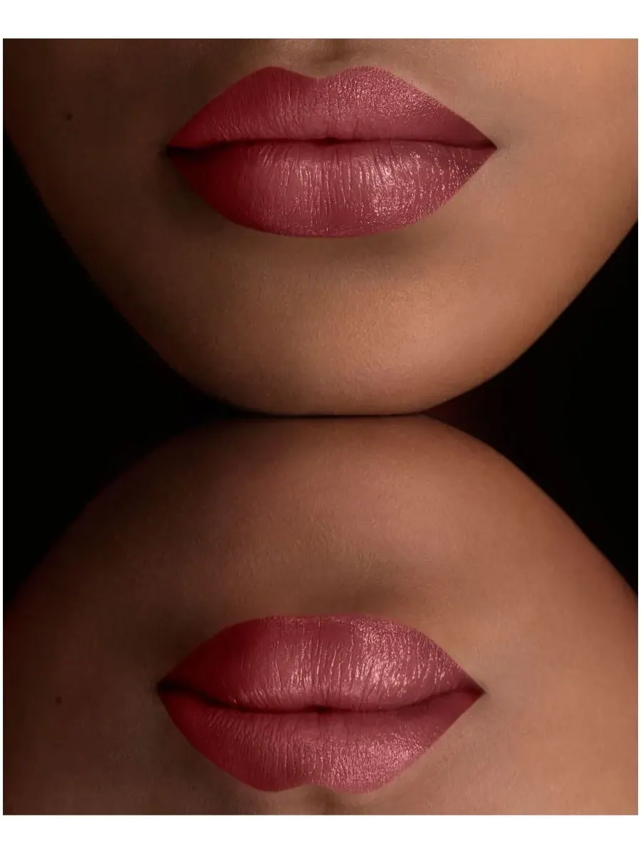 Помада Kisses Satin Lipstick, 0,11 унции Burberry — изображение 3 из 4